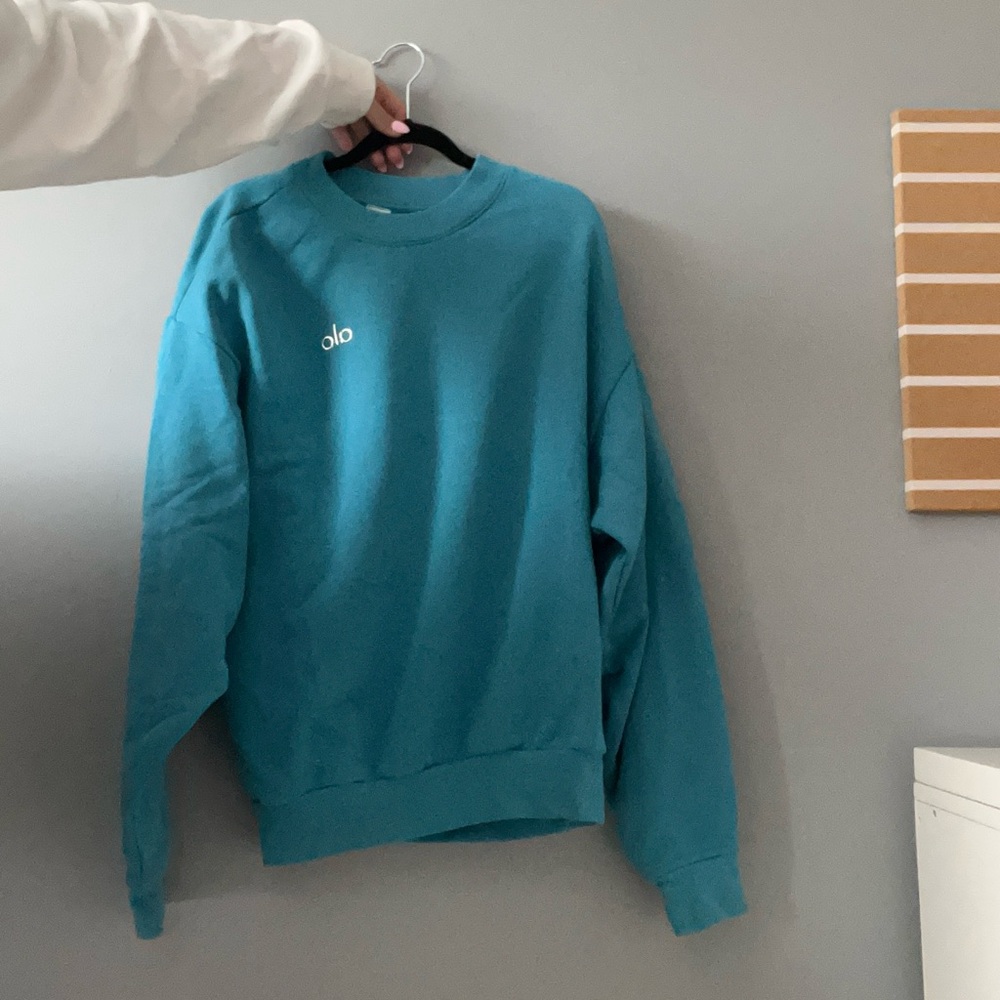 ALO Yoga Teal Sweatshirt